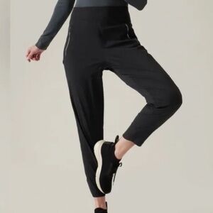 Athleta North Trekkie Jogger Pants Black Size 16 Tall